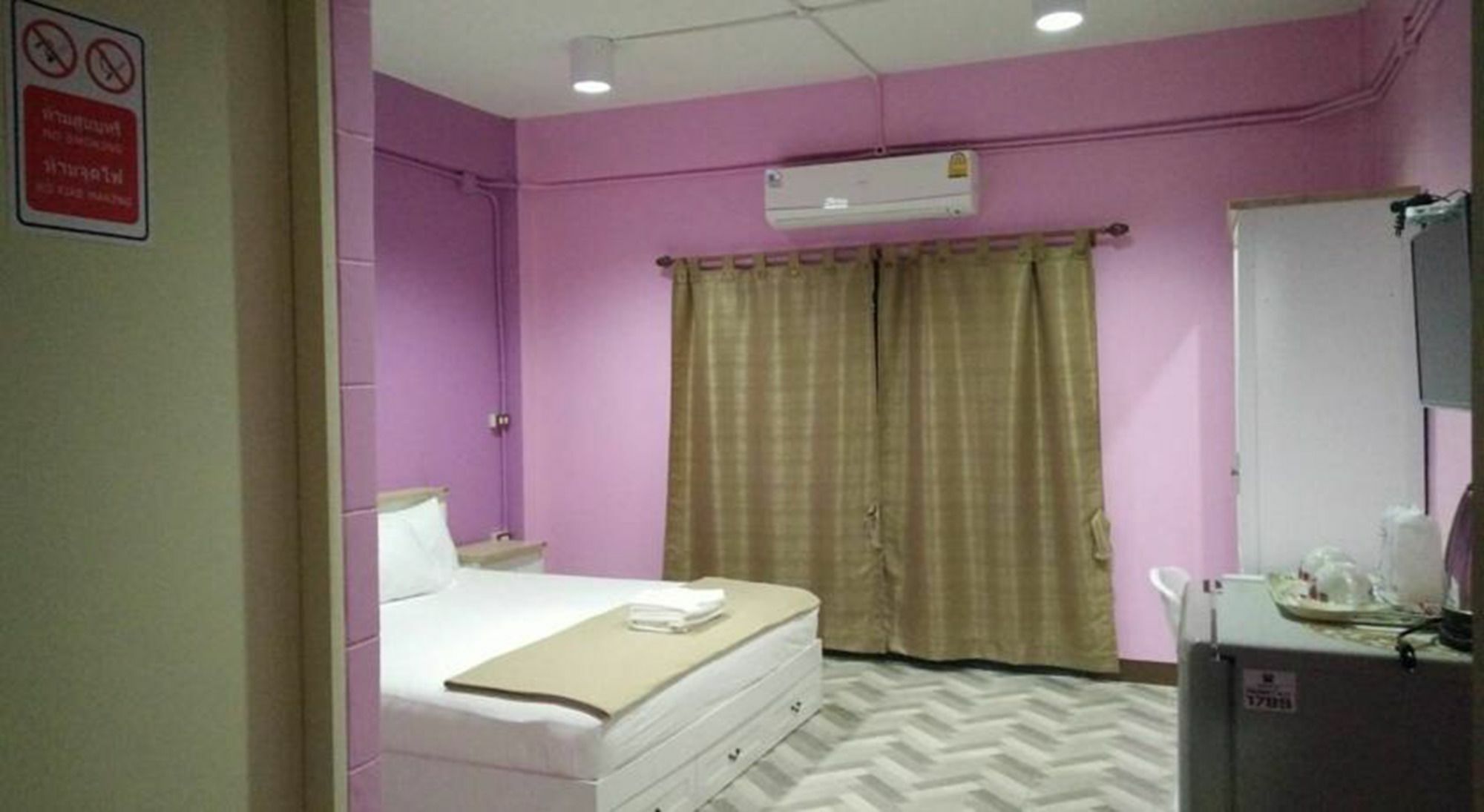 Nusreen Place Bangkok Ngoại thất bức ảnh